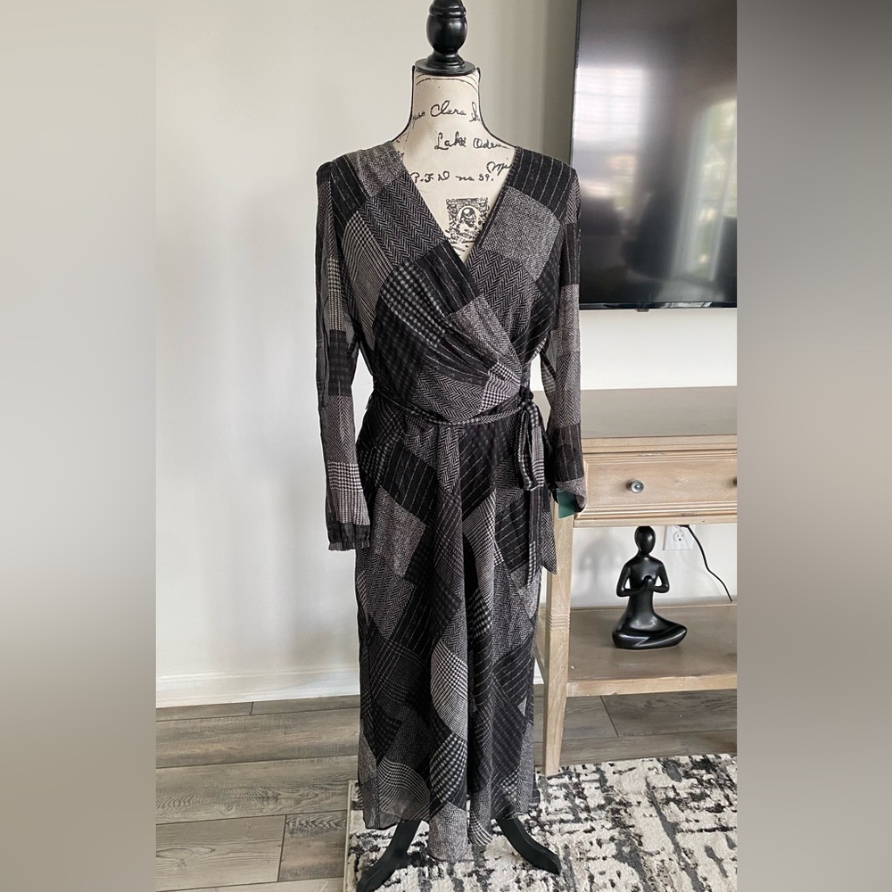 Lauren Ralph Lauren Black/Gray Lined V-Neck Faux Wrap Sheer Sleeve Dress Sz 14 - Picture 9 of 11